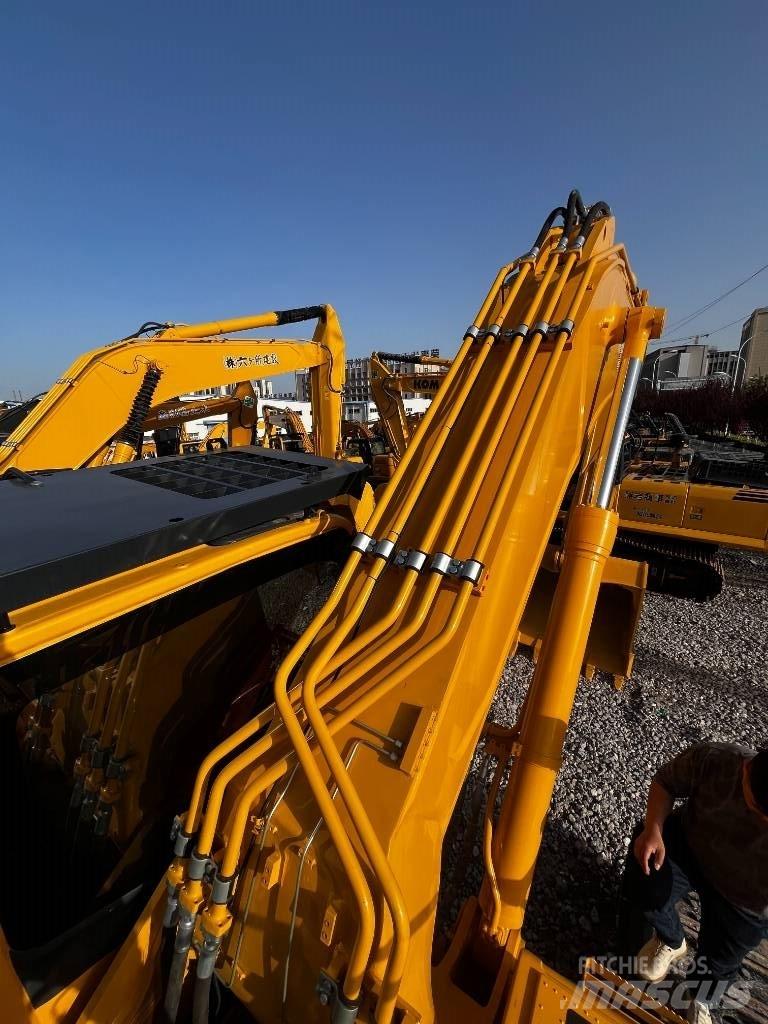 Komatsu PC450-8 Beltegraver