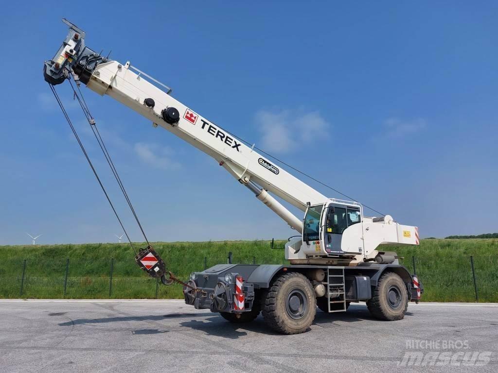 Terex Quadstar1065 Røff terreng kraner