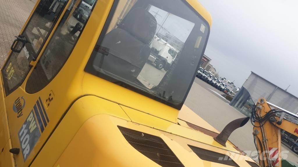Komatsu PW 110 Hjulgravere