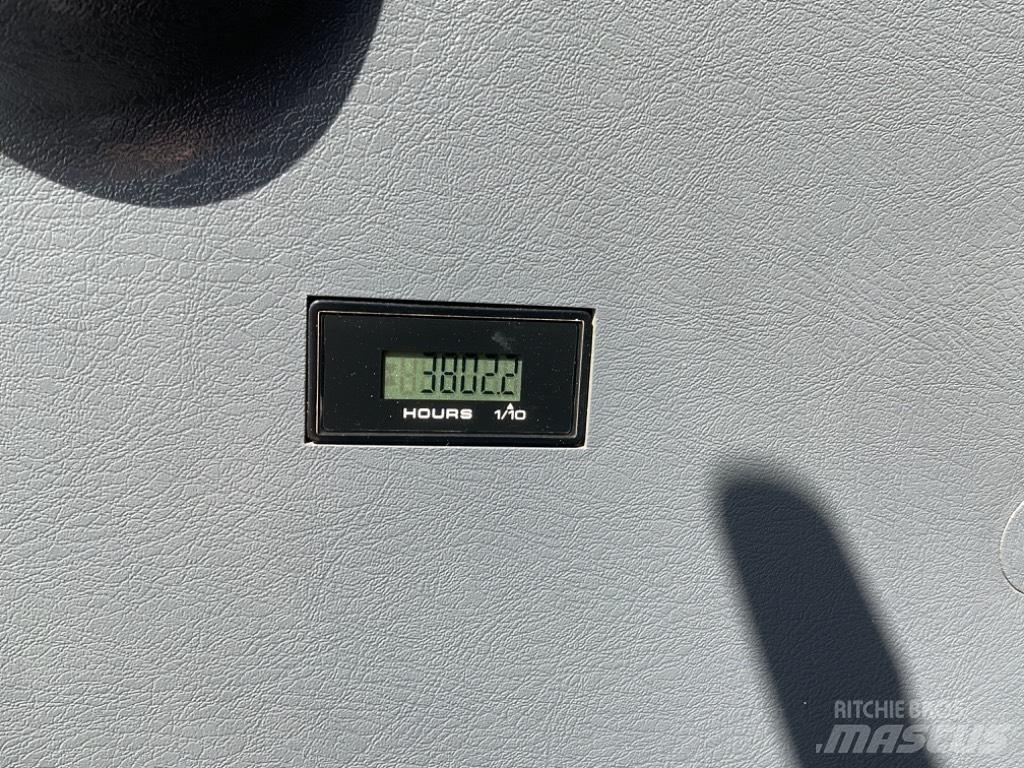 Hyundai HX145A LCR Spesialtilpassede gravemaskiner