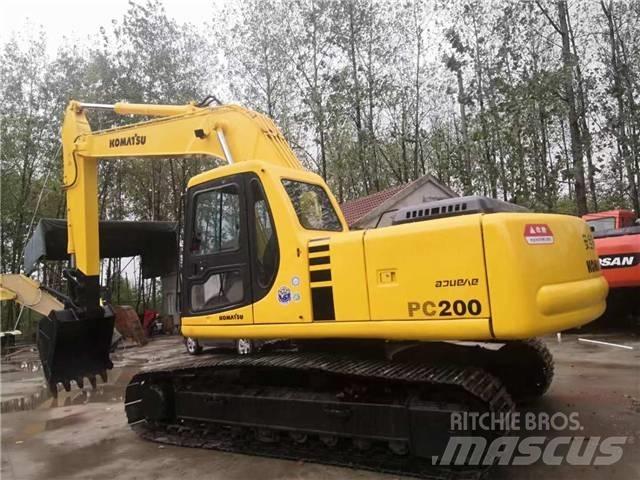 Komatsu PC 200-6 Beltegraver