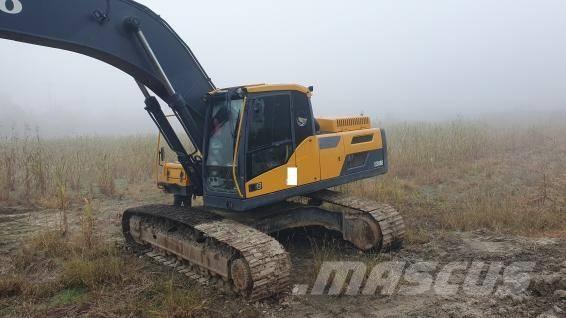 Volvo EC 300 D Beltegraver