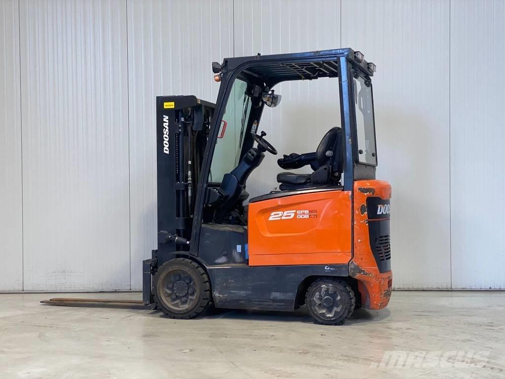 Doosan BC25S-7 Elektriske trucker