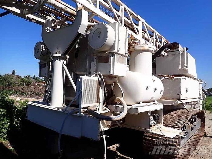 DrilTech D40 Borerigger