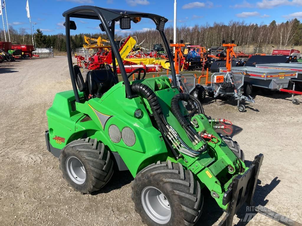 Avant 635 Kompaktlaster