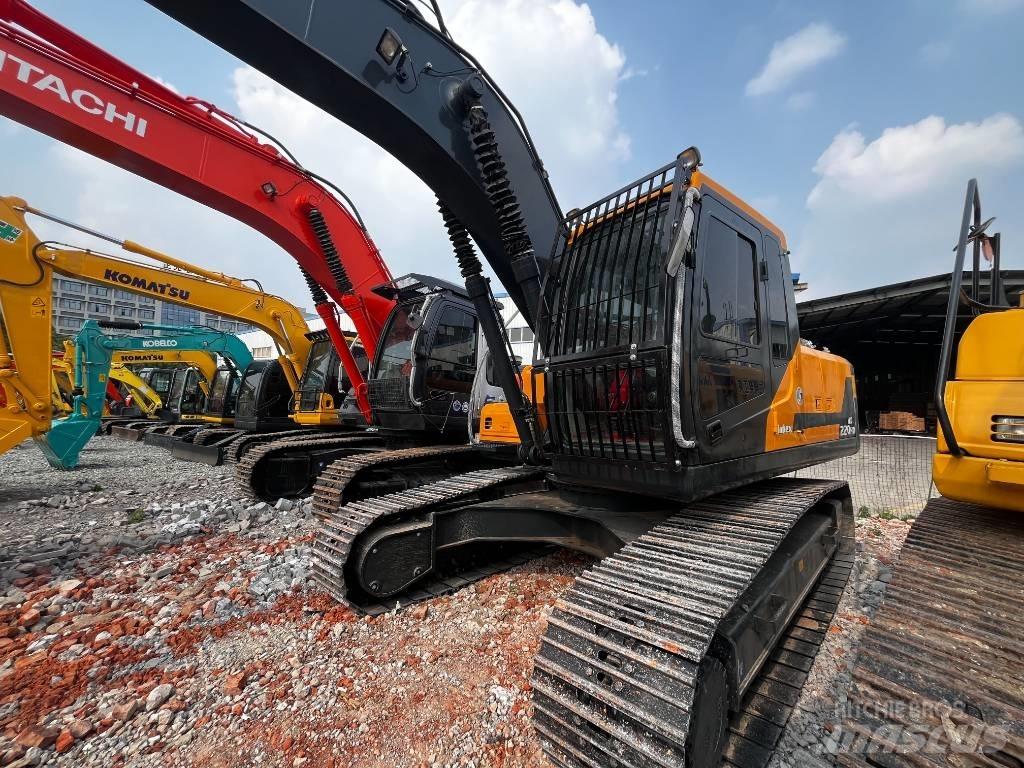 Hyundai HX 220 Beltegraver
