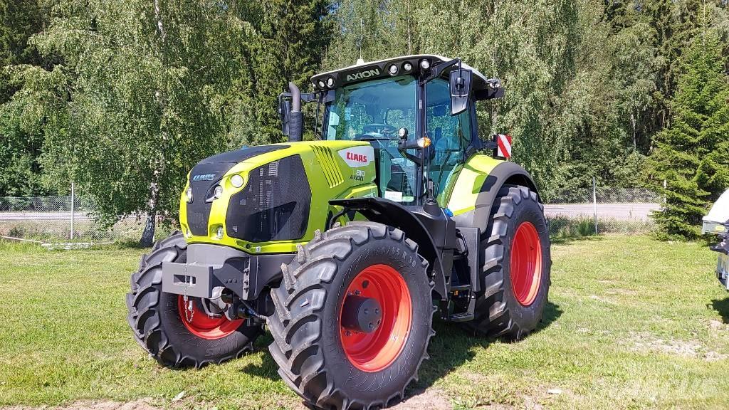 CLAAS Axion 810 Traktorer