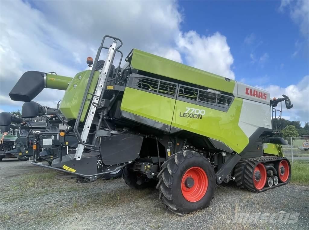 CLAAS 7700 TT Skurtreskere