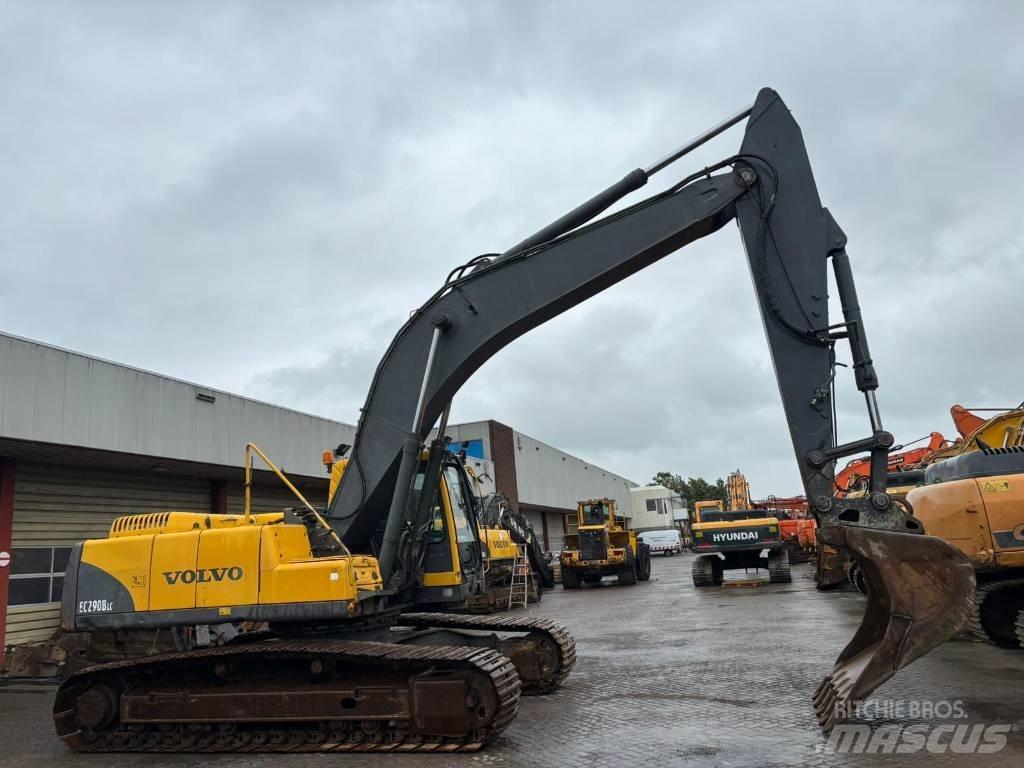 Hyundai 290BLC Beltegraver