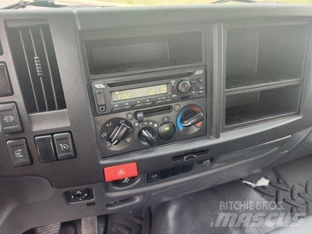 Isuzu FTR Skapbiler