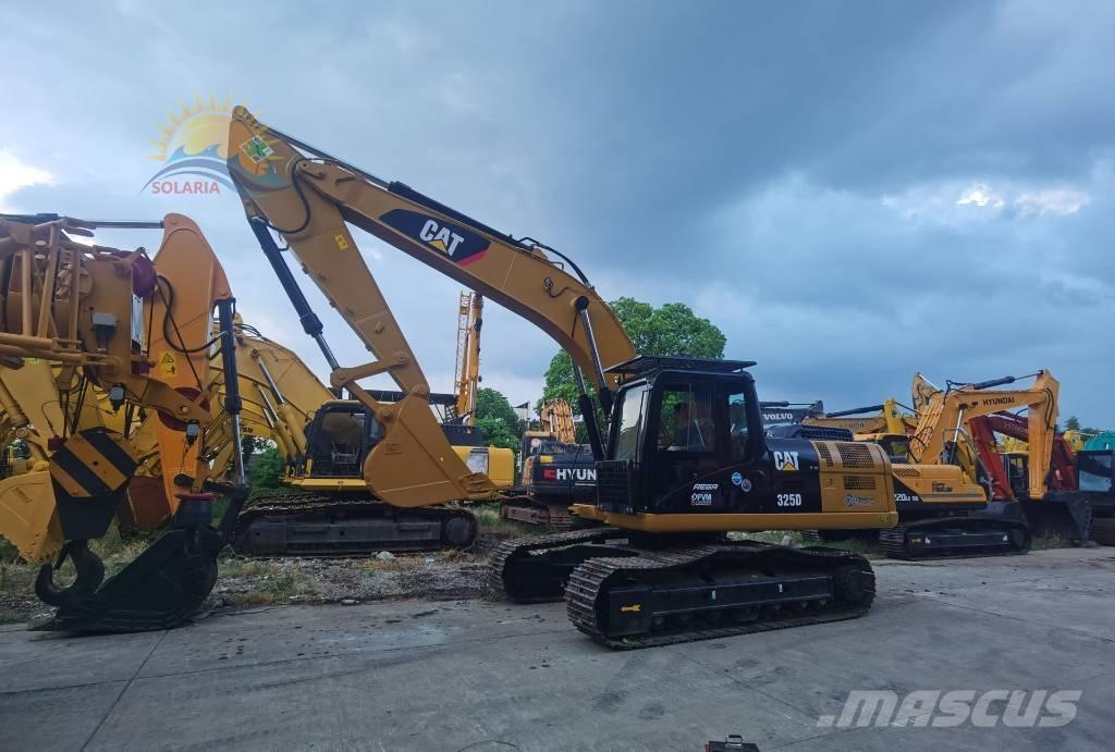 CAT 325 D Beltegraver