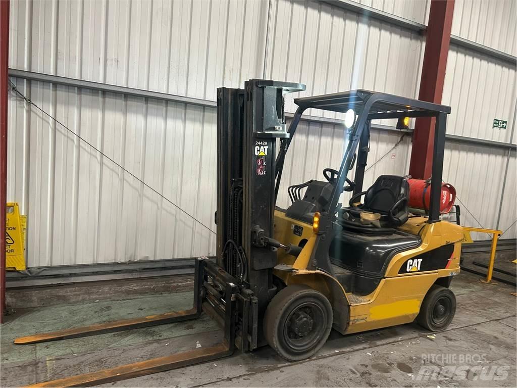 CAT GP25NT Propan trucker