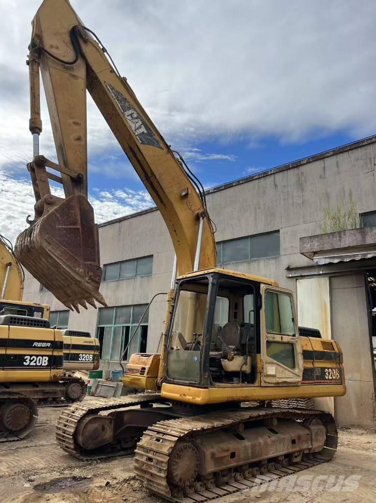 CAT 320 B L Beltegraver