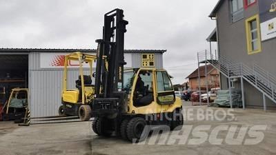 Hyster H8.0FT.9 Diesel Trucker