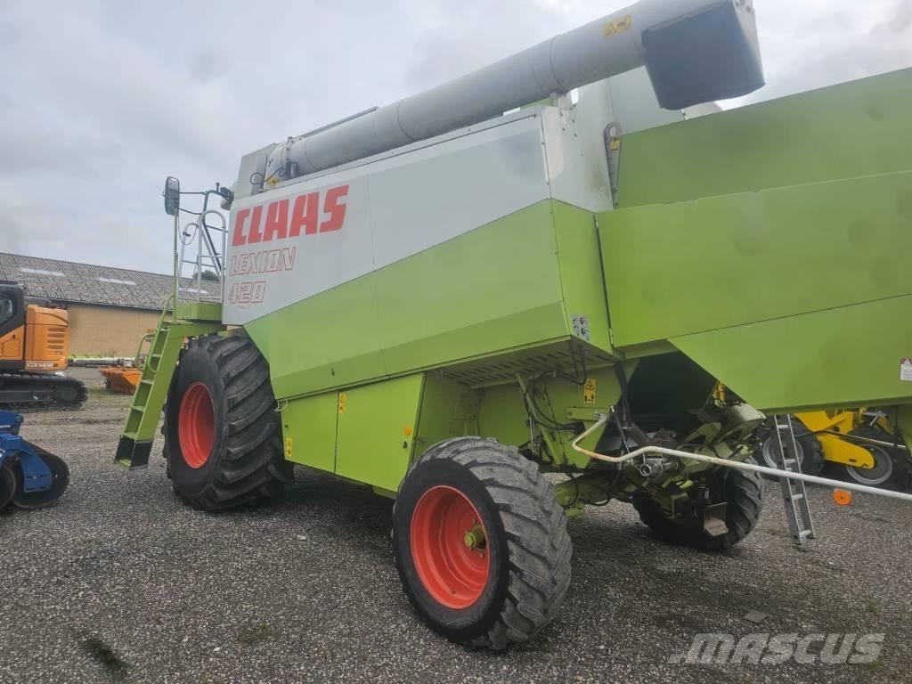 CLAAS LEXION 420 Skurtreskere
