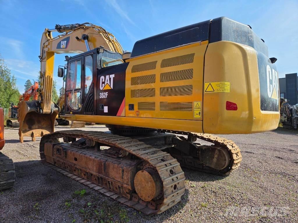 CAT 352 F Beltegraver