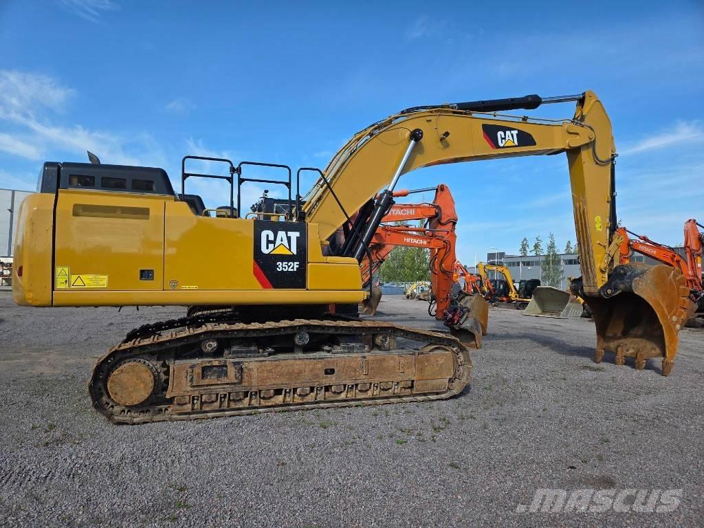 CAT 352 F Beltegraver