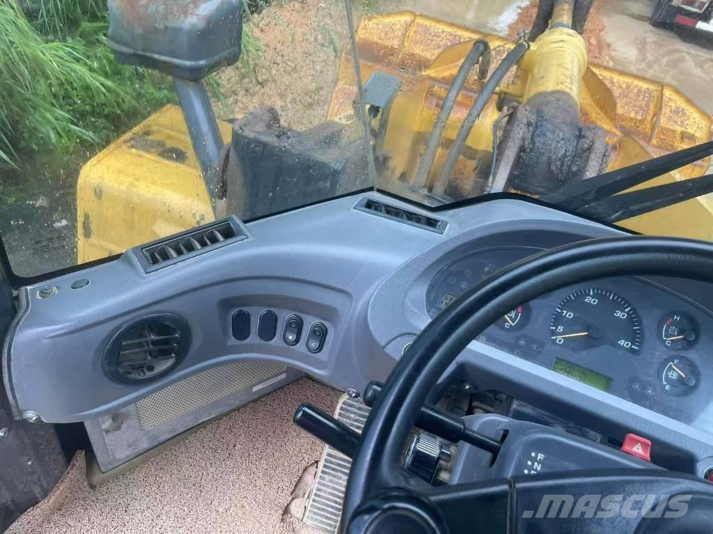 Komatsu WA 380-6 Hjullastere