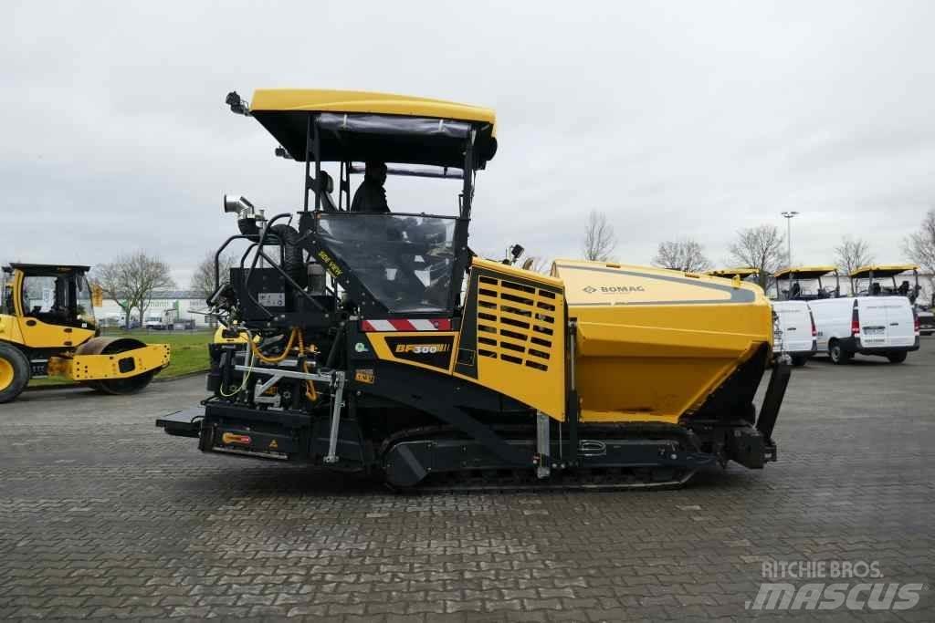 Bomag BF 300 C-2 Små asfaltmaskiner