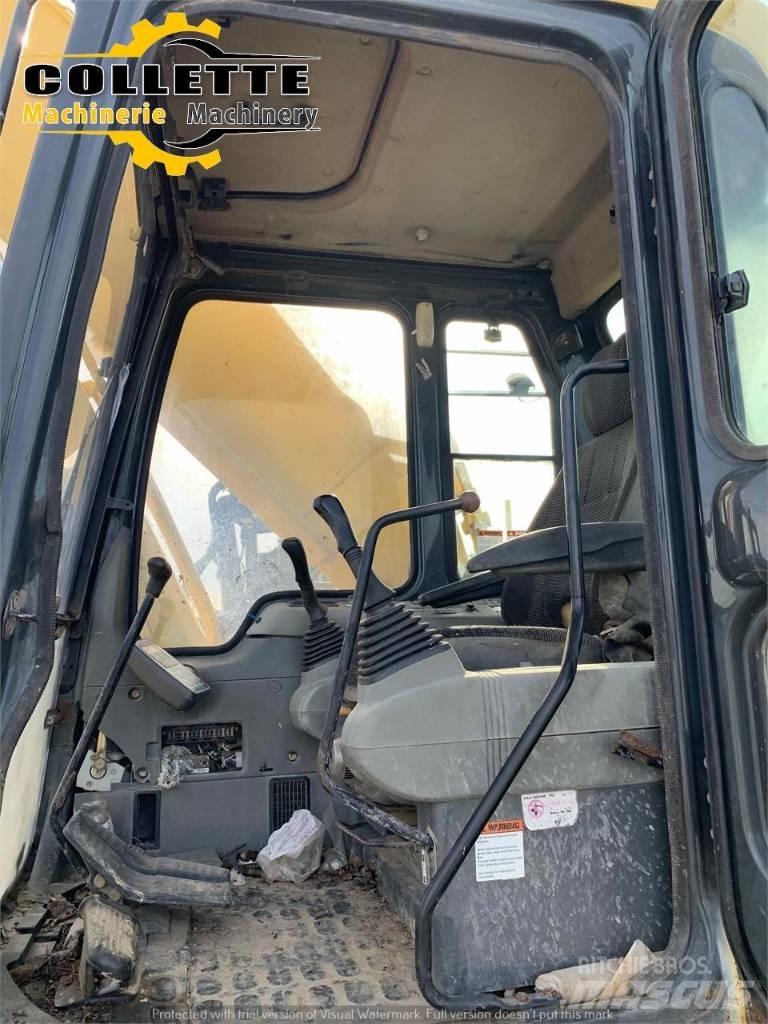 Komatsu PC 220-6 Beltegraver