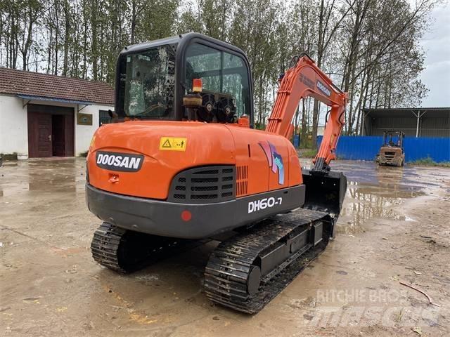 Doosan DH 60-7 Minigravere <7t