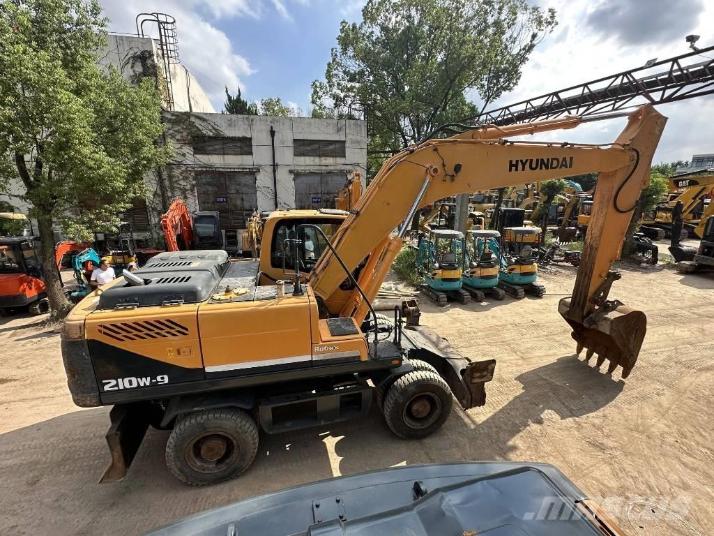 Hyundai R210W-9 Hjulgravere