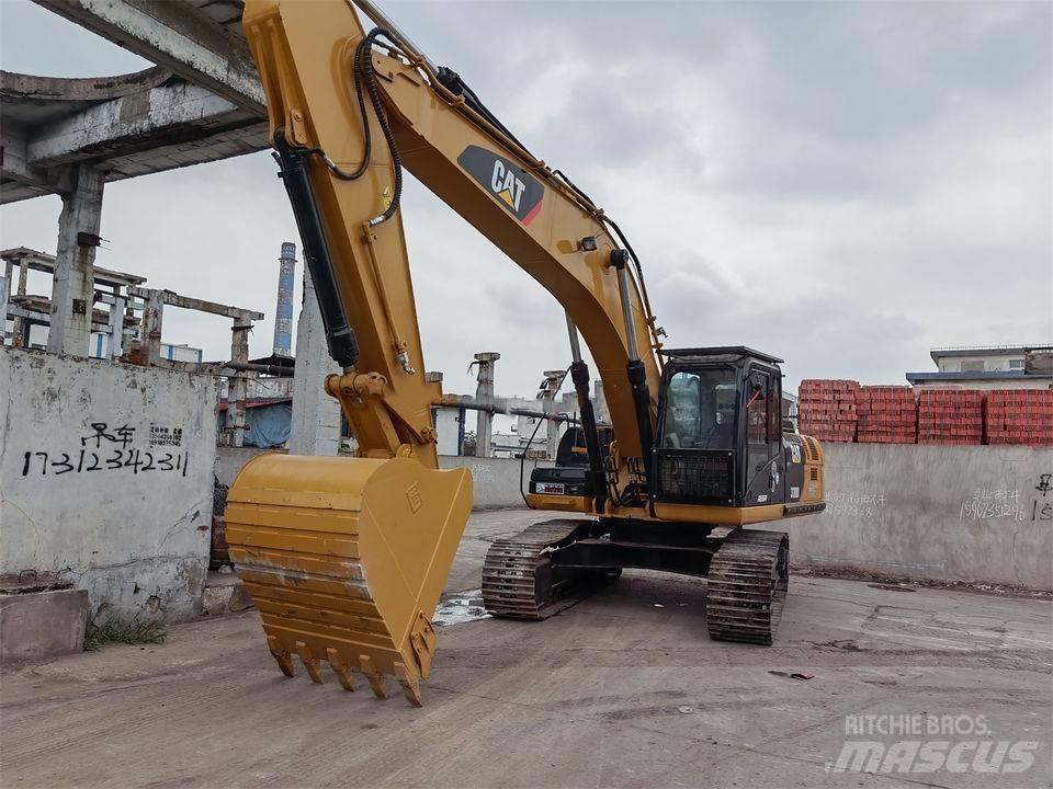 CAT 330 D L Beltegraver