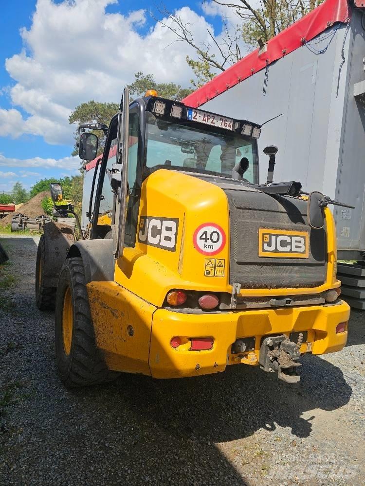JCB TM 320 S Teleskoplastere for Landbruk