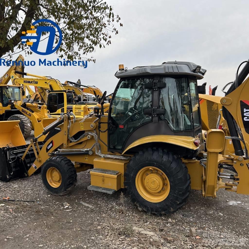 CAT 420F Traktorgravere