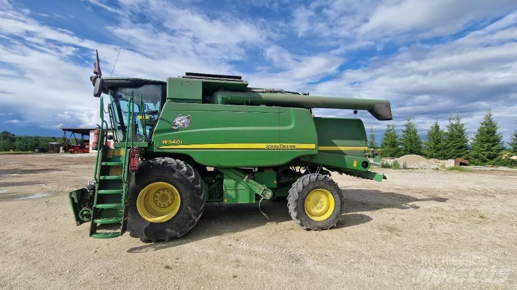 John Deere W 540 Skurtreskere