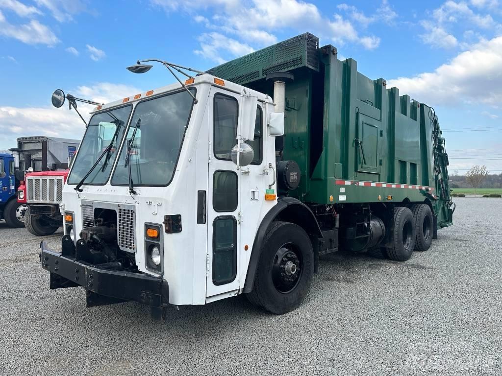 Mack LE613 Renovasjonsbil