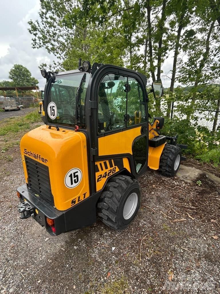 Schäffer 2428 SLT Kompaktlastere