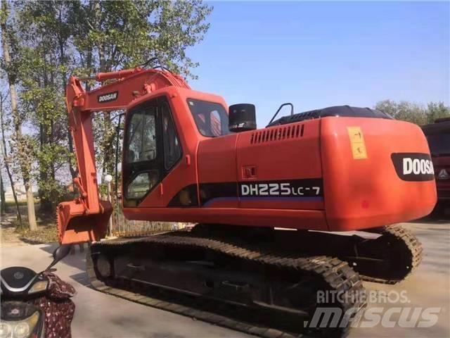 Doosan DH 225 LC-7 Beltegraver