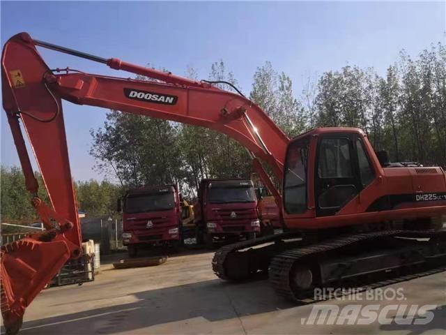 Doosan DH 225 LC-7 Beltegraver