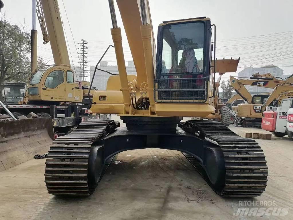 Komatsu PC 300 Beltegraver