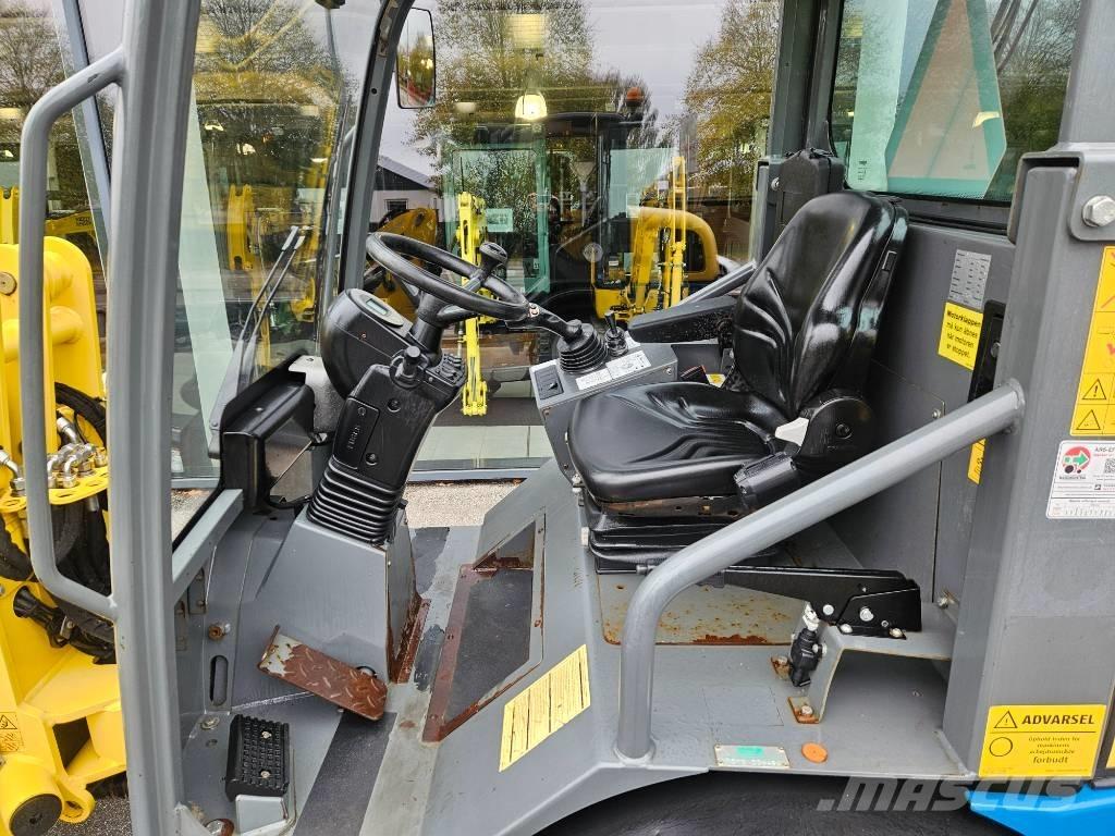 Weidemann 2070LP Minilastere