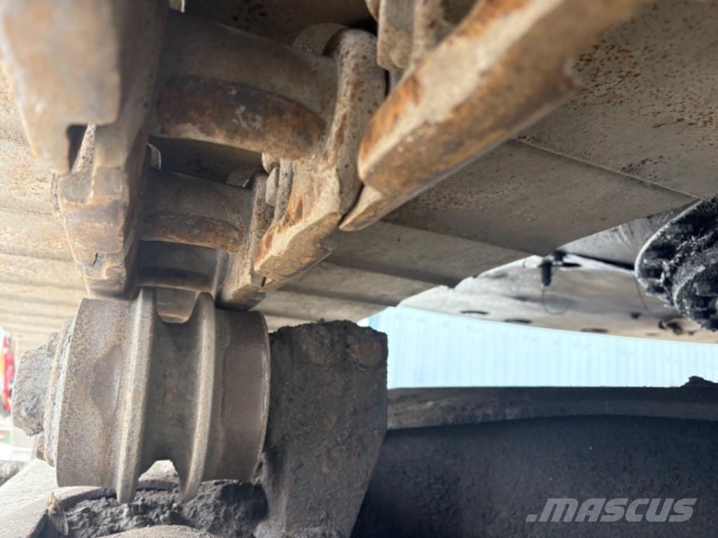 Hyundai 145LCR-9 Beltegraver