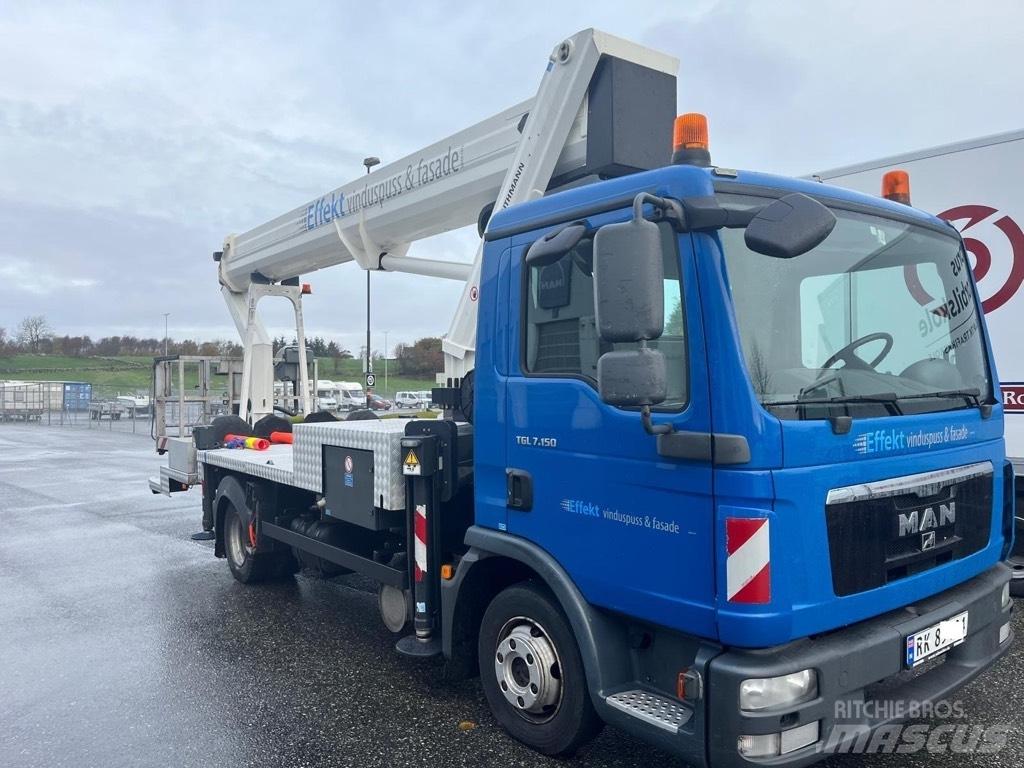 Ruthmann T 330 Bilmontert lift