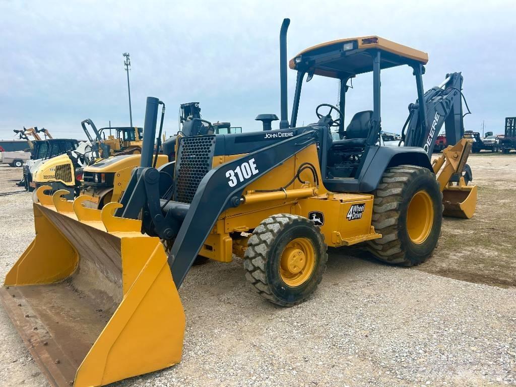 John Deere 310 E Traktorgravere