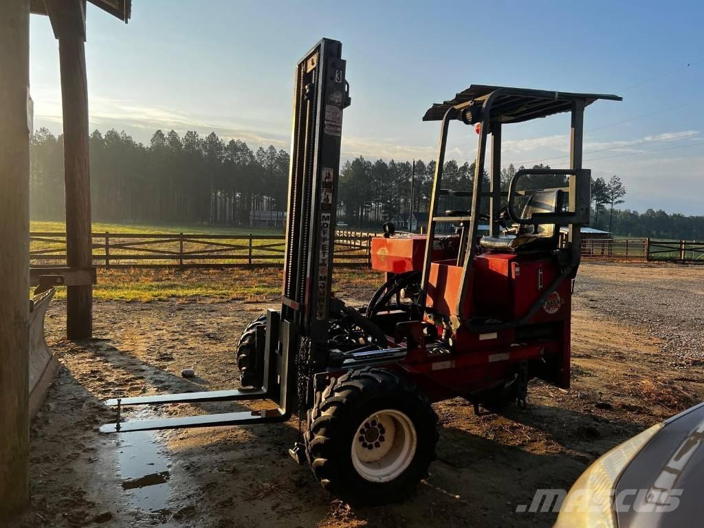 Moffett M5000 Gaffeltrucker - Annet