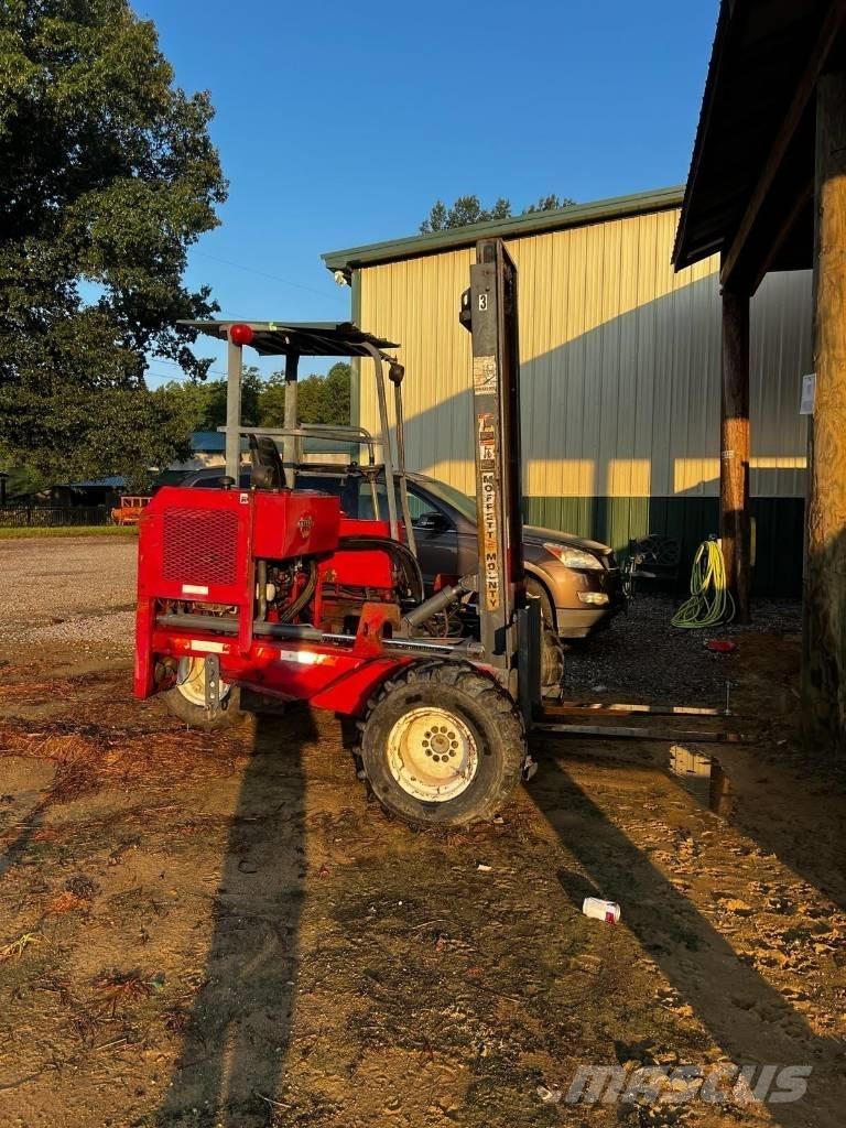 Moffett M5000 Gaffeltrucker - Annet