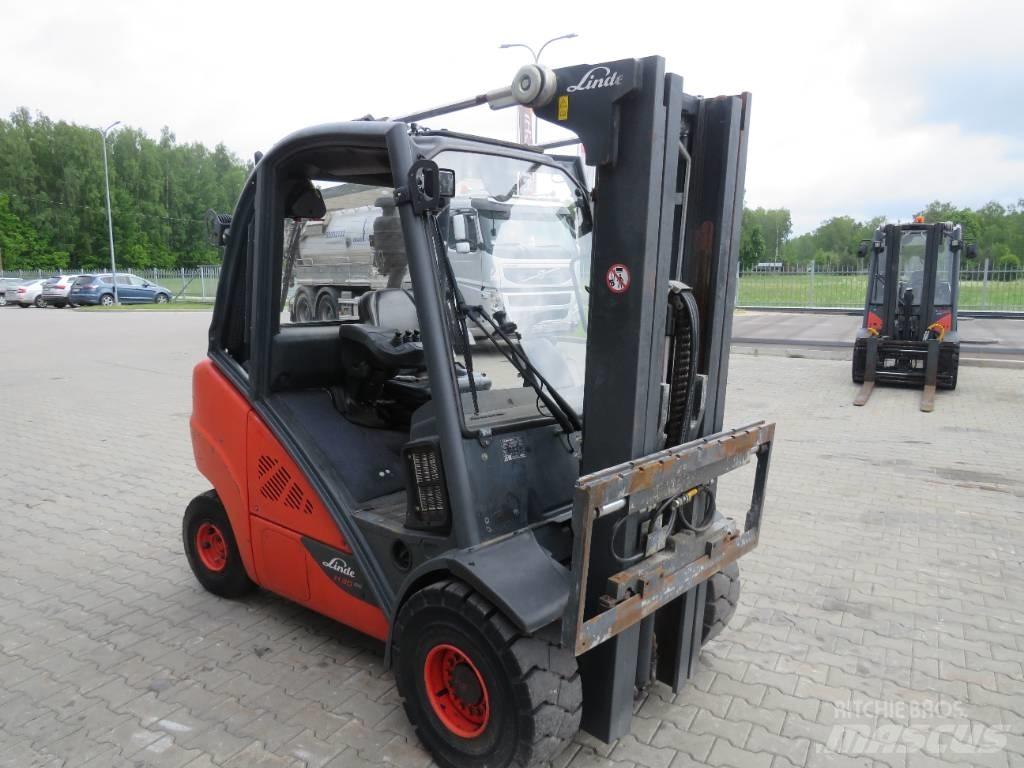 Linde H 30 D Diesel Trucker