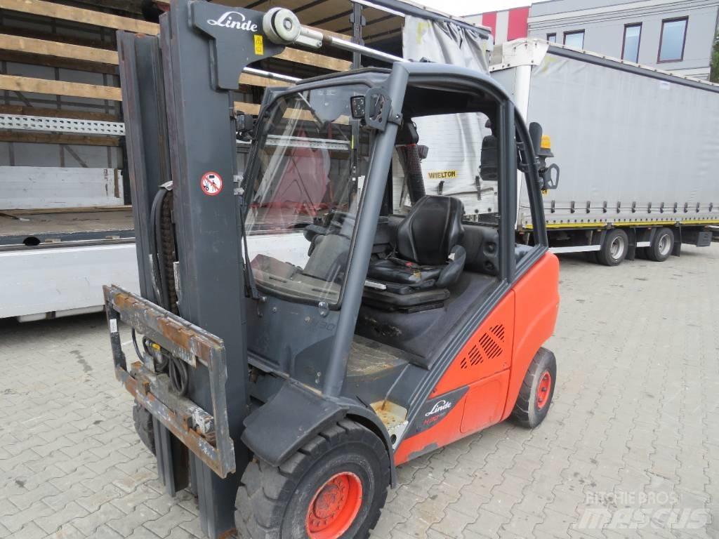 Linde H 30 D Diesel Trucker