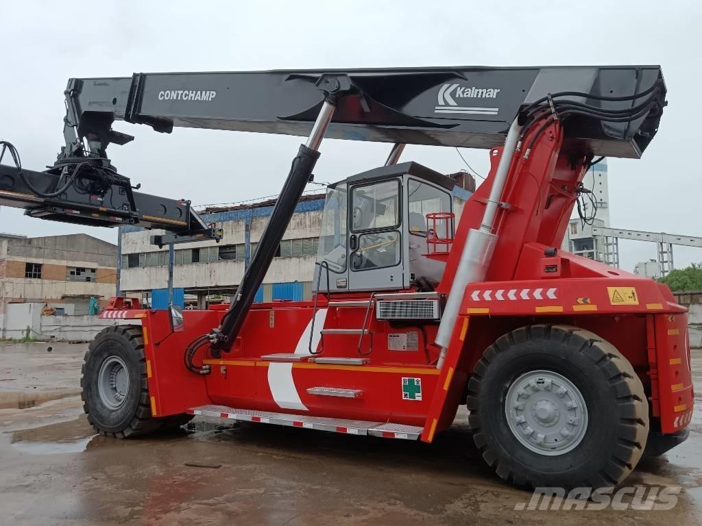 Kalmar DRF 450 Reachstackere
