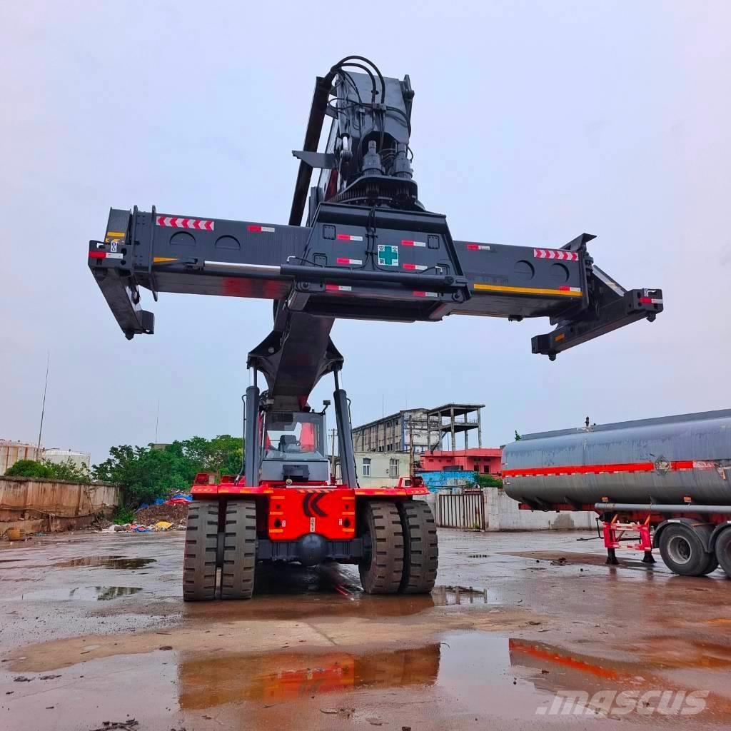 Kalmar DRF 450 Reachstackere