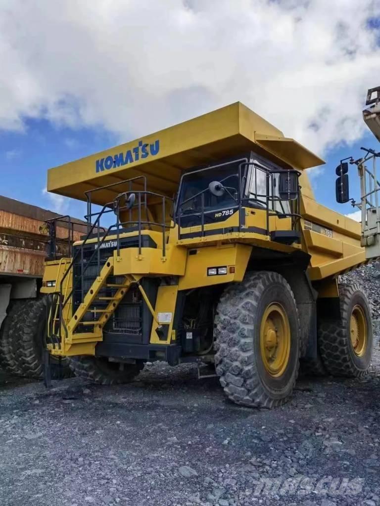 Komatsu HD 785-7 Tipptrucker