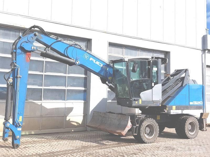 Fuchs MHL 320 F Gravemaskiner for avfallshåndtering