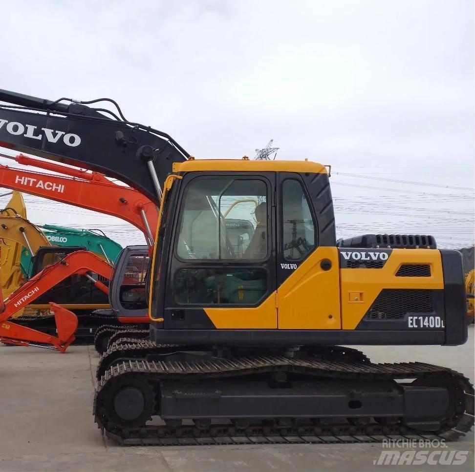 Volvo EC 140 DL Beltegraver