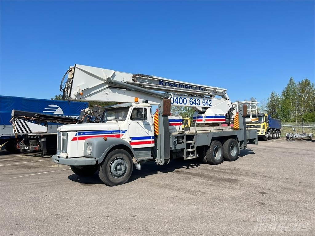 Scania 111 6X2 Kranbil