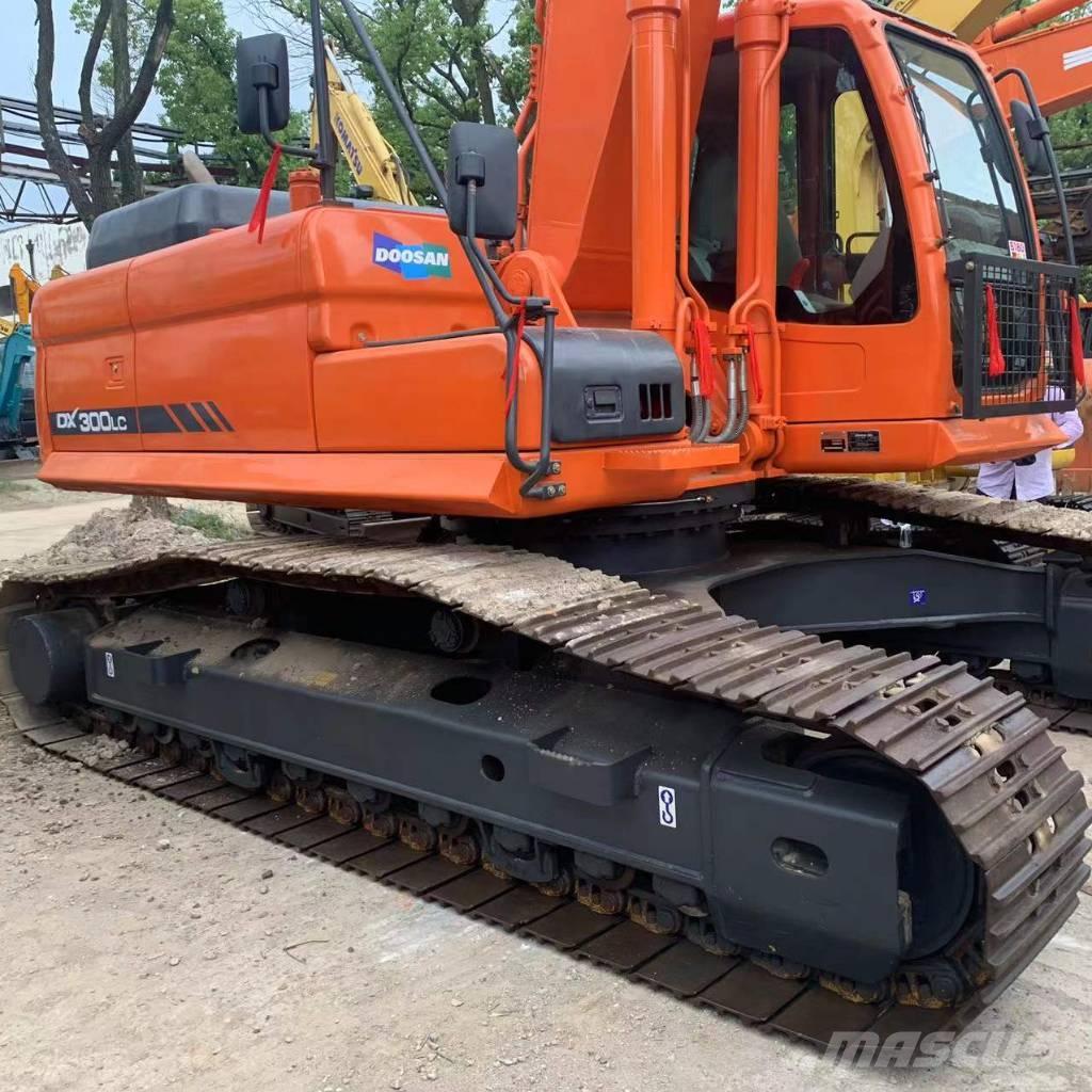 Doosan DX 300 Beltegraver